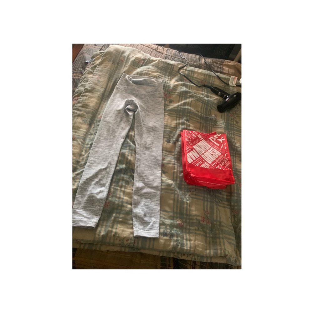 Lululemon high times pants size 2 - Picture 2 of 5